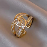 Tjaša | Eleganten Knotenring