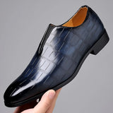 Noah - Stiilsed nahkased loafersid kivimustriga